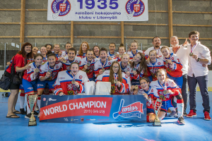 kde se hraje hokejbal - SP U18 - CZ.jpg